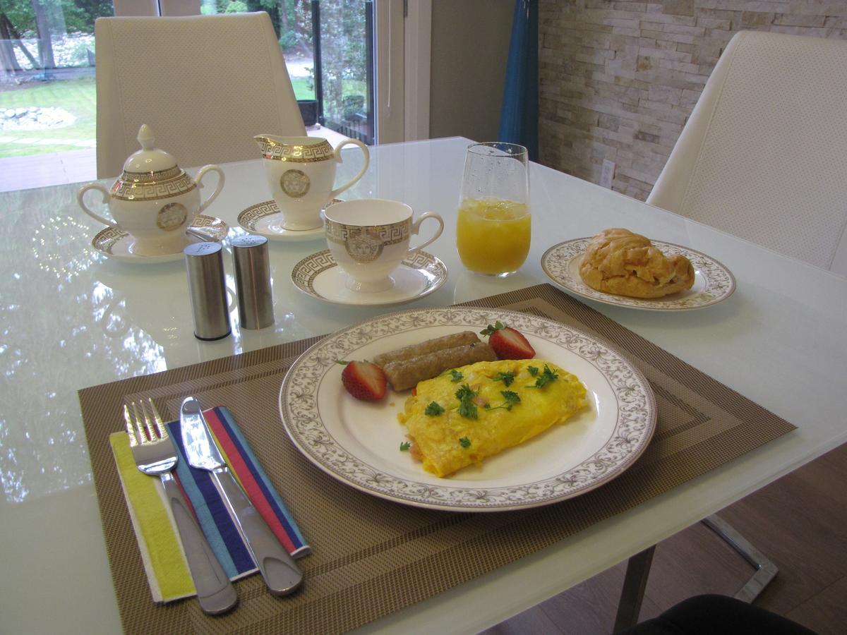 Riverfront Bed And Breakfast Lynn Creek Екстериор снимка