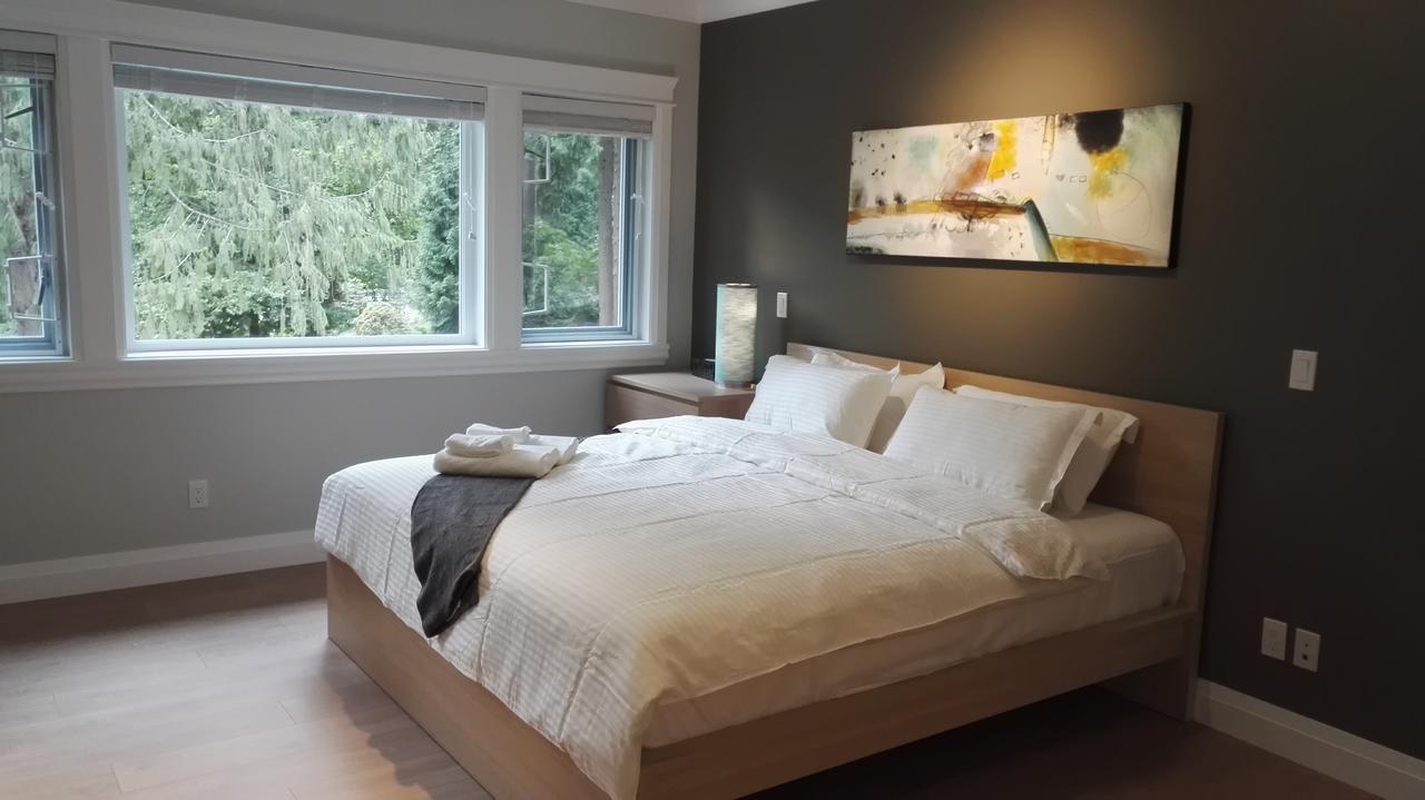 Riverfront Bed And Breakfast Lynn Creek Екстериор снимка